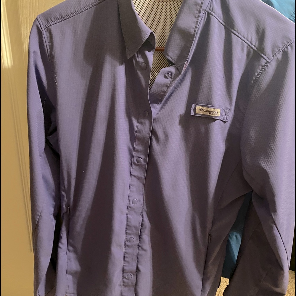 Columbia fishing shirt with snaps